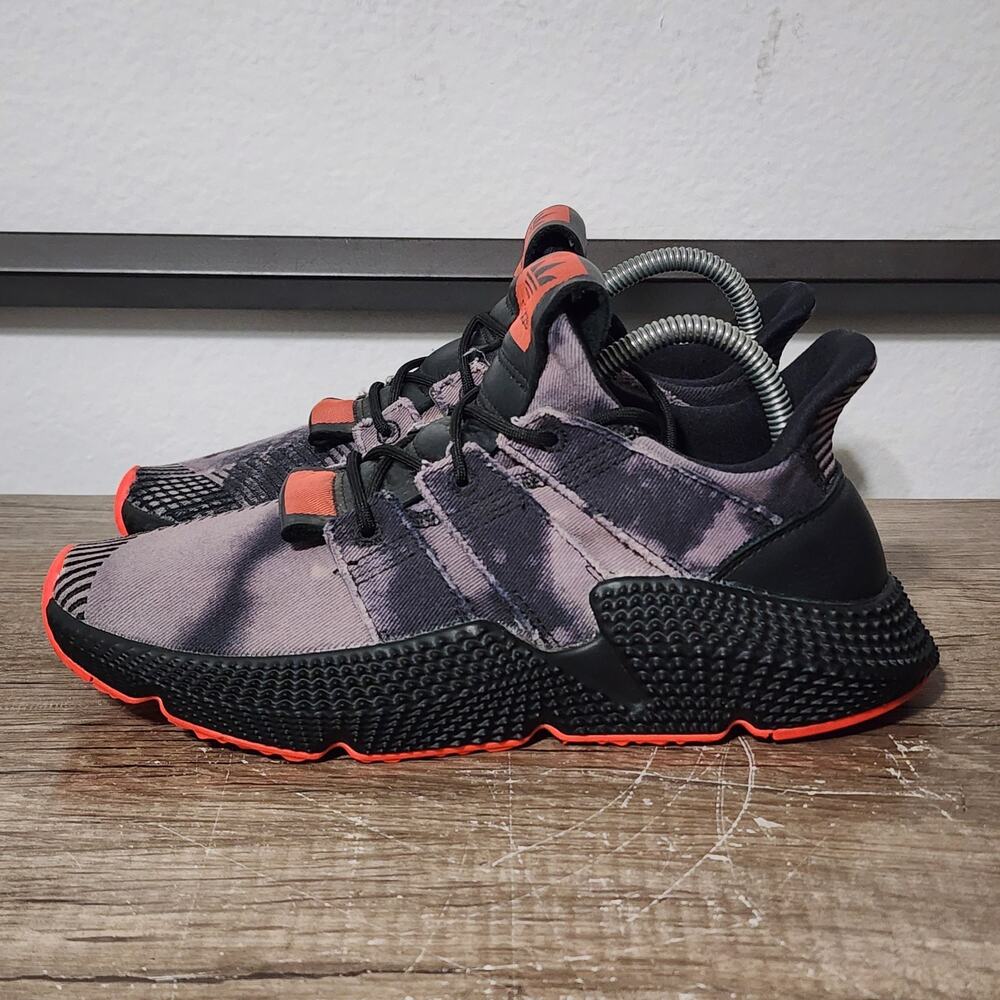 Adidas Prophere Men’s Athletic Shoes Sneakers Size 7 Bleached Black/Solar Red